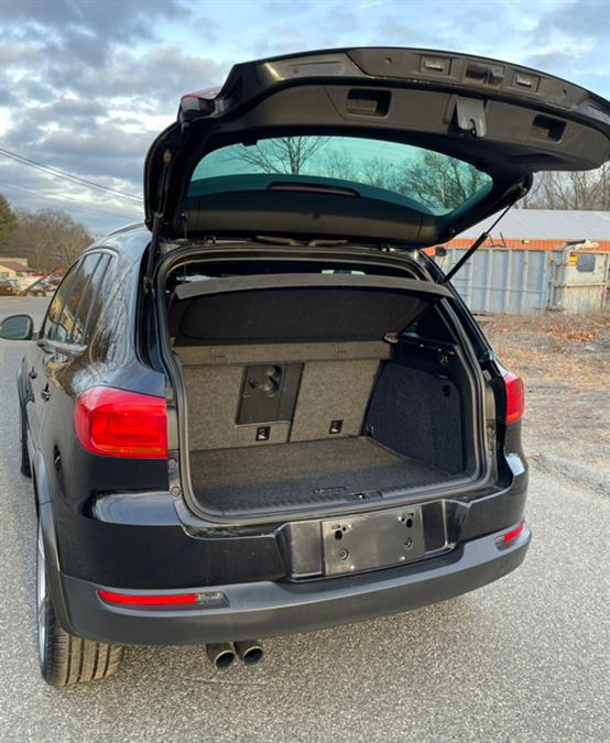 2014 Volkswagen Tiguan 4MOTION 4dr Auto SE w/Appearance, available for sale in Ashland , Massachusetts | New Beginning Auto Service Inc . Ashland , Massachusetts 2014 Volkswagen Tiguan 4MOTION 4dr Auto SE w/Appearance, available for sale in Ashland , Massachusetts | New Beginning Auto Service Inc . Ashland , Massachusetts