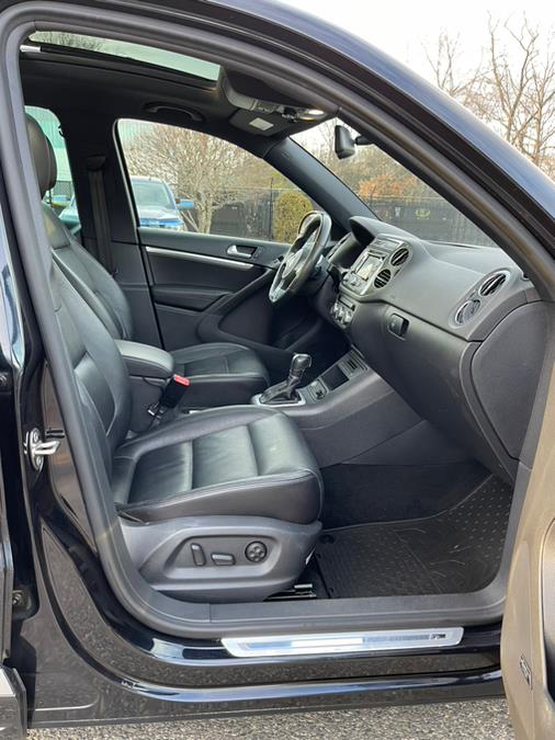 2014 Volkswagen Tiguan 4MOTION 4dr Auto SE w/Appearance, available for sale in Ashland , Massachusetts | New Beginning Auto Service Inc . Ashland , Massachusetts 2014 Volkswagen Tiguan 4MOTION 4dr Auto SE w/Appearance, available for sale in Ashland , Massachusetts | New Beginning Auto Service Inc . Ashland , Massachusetts