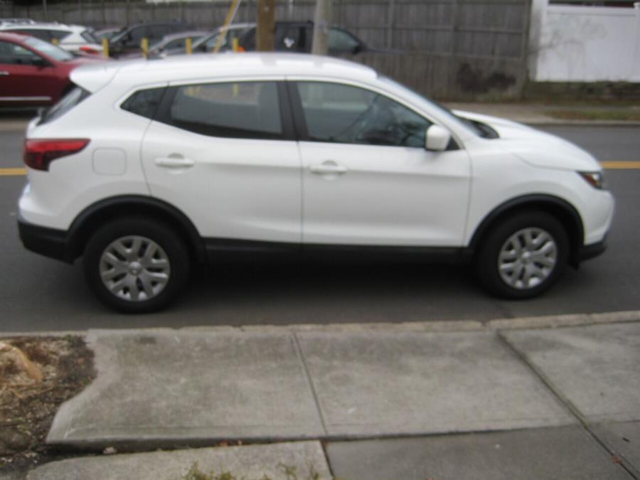 2018 Nissan Rogue Sport S AWD 4dr Crossover (midyear release), available for sale in Massapequa, New York | Rite Choice Auto Inc.. Massapequa, New York 2018 Nissan Rogue Sport S AWD 4dr Crossover (midyear release), available for sale in Massapequa, New York | Rite Choice Auto Inc.. Massapequa, New York