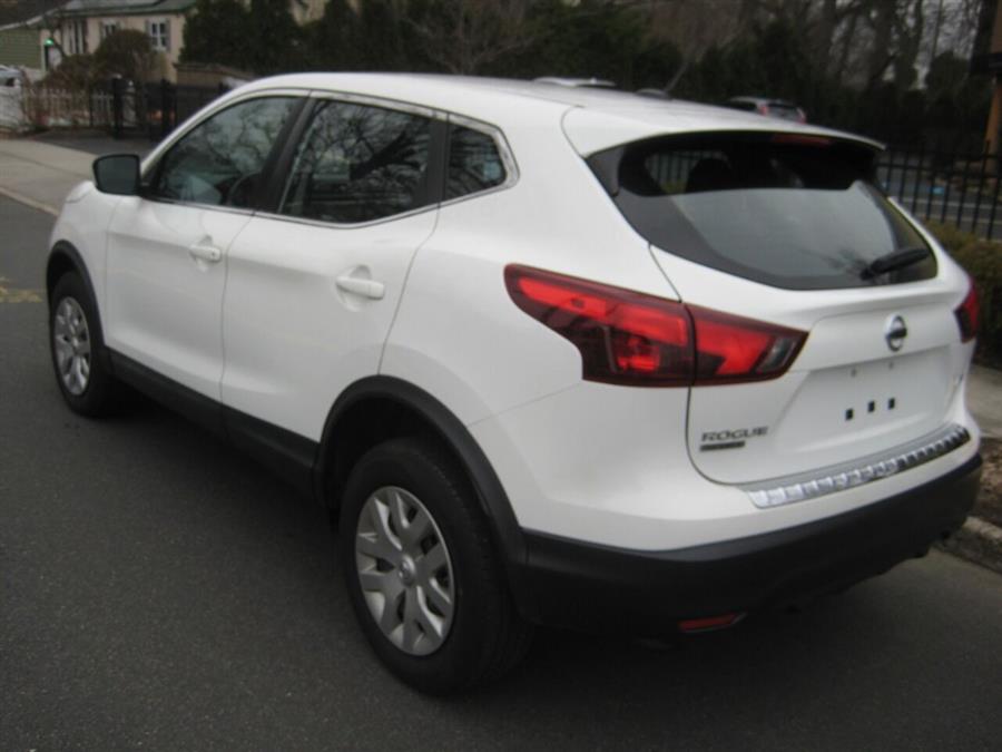 2018 Nissan Rogue Sport S AWD 4dr Crossover (midyear release), available for sale in Massapequa, New York | Rite Choice Auto Inc.. Massapequa, New York 2018 Nissan Rogue Sport S AWD 4dr Crossover (midyear release), available for sale in Massapequa, New York | Rite Choice Auto Inc.. Massapequa, New York