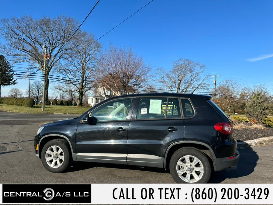 2010 Volkswagen Tiguan AWD 4dr Auto S, available for sale in East Windsor, Connecticut | Central A/S LLC. East Windsor, Connecticut 2010 Volkswagen Tiguan AWD 4dr Auto S, available for sale in East Windsor, Connecticut | Central A/S LLC. East Windsor, Connecticut