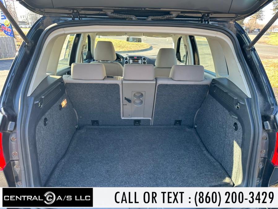 2010 Volkswagen Tiguan AWD 4dr Auto S, available for sale in East Windsor, Connecticut | Central A/S LLC. East Windsor, Connecticut 2010 Volkswagen Tiguan AWD 4dr Auto S, available for sale in East Windsor, Connecticut | Central A/S LLC. East Windsor, Connecticut