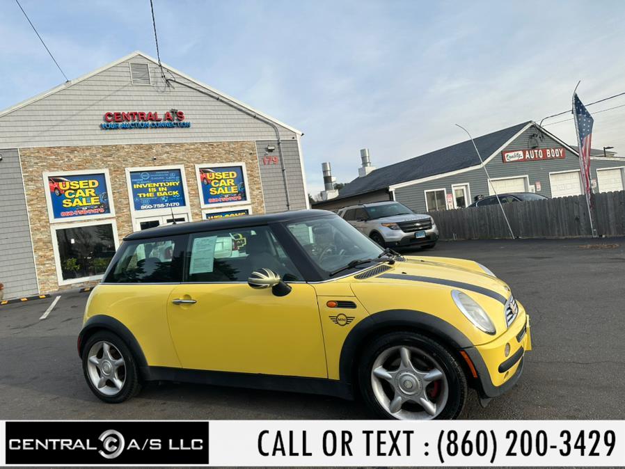 2003 MINI Cooper Hardtop 2dr Cpe, available for sale in East Windsor, Connecticut | Central A/S LLC. East Windsor, Connecticut 2003 MINI Cooper Hardtop 2dr Cpe, available for sale in East Windsor, Connecticut | Central A/S LLC. East Windsor, Connecticut