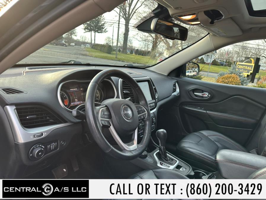 Used Jeep Cherokee 4WD 4dr Trailhawk 2014 | Central A/S LLC. East Windsor, Connecticut Used Jeep Cherokee 4WD 4dr Trailhawk 2014 | Central A/S LLC. East Windsor, Connecticut