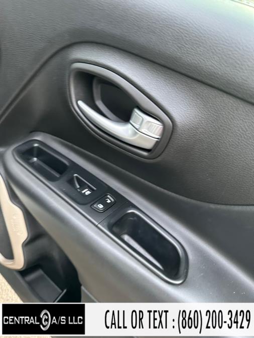 2016 Jeep Renegade 4WD 4dr Limited, available for sale in East Windsor, Connecticut | Central A/S LLC. East Windsor, Connecticut 2016 Jeep Renegade 4WD 4dr Limited, available for sale in East Windsor, Connecticut | Central A/S LLC. East Windsor, Connecticut