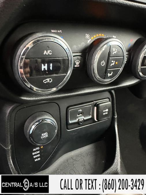 2016 Jeep Renegade 4WD 4dr Limited, available for sale in East Windsor, Connecticut | Central A/S LLC. East Windsor, Connecticut 2016 Jeep Renegade 4WD 4dr Limited, available for sale in East Windsor, Connecticut | Central A/S LLC. East Windsor, Connecticut