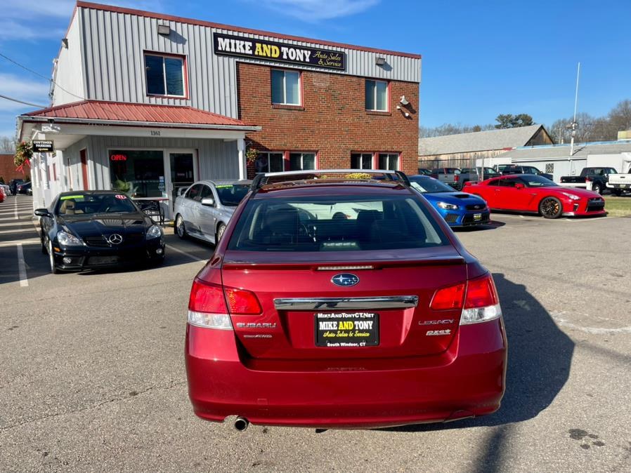 2013 Subaru Legacy 4dr Sdn H4 Auto 2.5i Premium, available for sale in South Windsor, Connecticut | Mike And Tony Auto Sales, Inc. South Windsor, Connecticut 2013 Subaru Legacy 4dr Sdn H4 Auto 2.5i Premium, available for sale in South Windsor, Connecticut | Mike And Tony Auto Sales, Inc. South Windsor, Connecticut