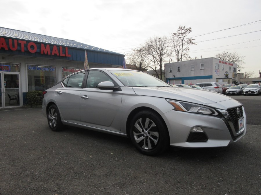 2021 Nissan Altima 2.5 S Sedan, available for sale in Linden, New Jersey | Route 27 Auto Mall. Linden, New Jersey 2021 Nissan Altima 2.5 S Sedan, available for sale in Linden, New Jersey | Route 27 Auto Mall. Linden, New Jersey