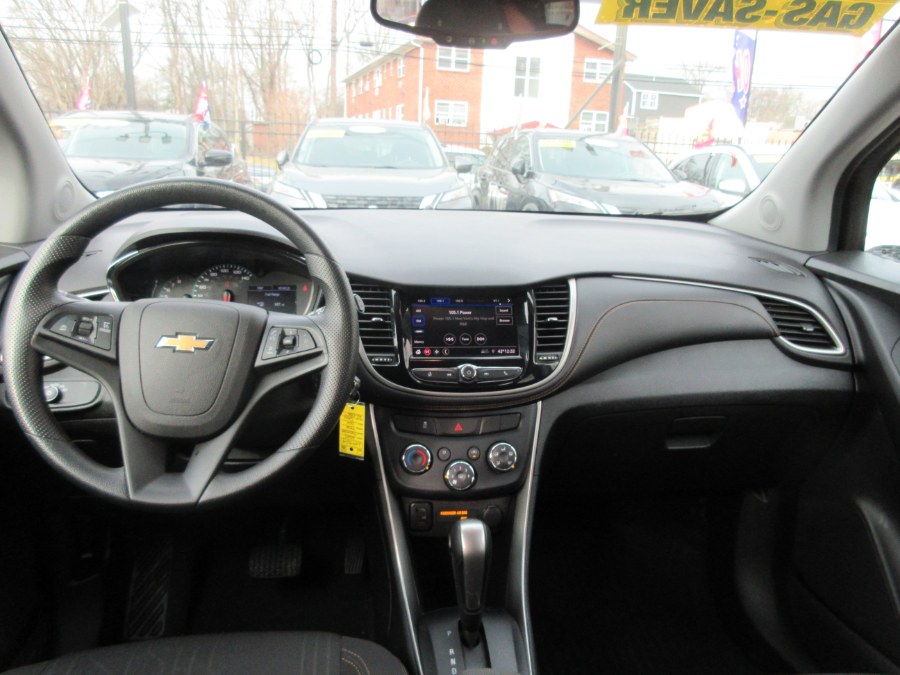 2020 Chevrolet Trax FWD 4dr LT, available for sale in Linden, New Jersey | Route 27 Auto Mall. Linden, New Jersey 2020 Chevrolet Trax FWD 4dr LT, available for sale in Linden, New Jersey | Route 27 Auto Mall. Linden, New Jersey