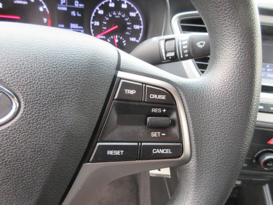 Used Hyundai Accent SE Sedan IVT 2021 | Route 27 Auto Mall. Linden, New Jersey Used Hyundai Accent SE Sedan IVT 2021 | Route 27 Auto Mall. Linden, New Jersey