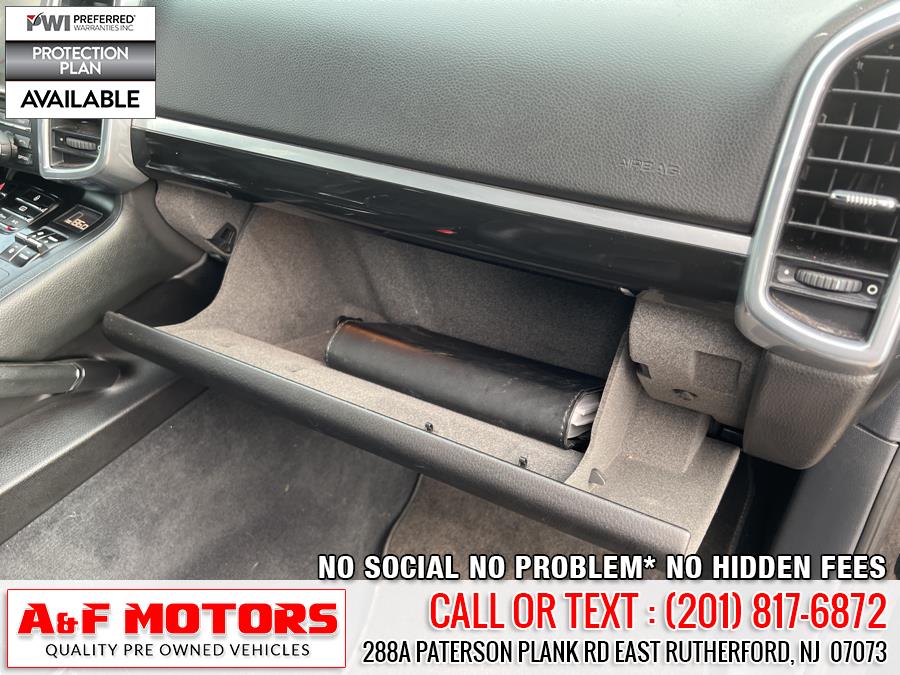 2013 Porsche Cayenne AWD 4dr Tiptronic, available for sale in East Rutherford, New Jersey | A&F Motors LLC. East Rutherford, New Jersey 2013 Porsche Cayenne AWD 4dr Tiptronic, available for sale in East Rutherford, New Jersey | A&F Motors LLC. East Rutherford, New Jersey