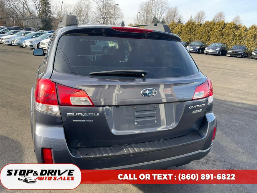 2014 Subaru Outback 4dr Wgn H4 Auto 2.5i Limited, available for sale in East Windsor, Connecticut | Stop & Drive Auto Sales. East Windsor, Connecticut 2014 Subaru Outback 4dr Wgn H4 Auto 2.5i Limited, available for sale in East Windsor, Connecticut | Stop & Drive Auto Sales. East Windsor, Connecticut