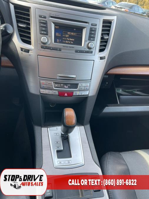 2014 Subaru Outback 4dr Wgn H4 Auto 2.5i Limited, available for sale in East Windsor, Connecticut | Stop & Drive Auto Sales. East Windsor, Connecticut 2014 Subaru Outback 4dr Wgn H4 Auto 2.5i Limited, available for sale in East Windsor, Connecticut | Stop & Drive Auto Sales. East Windsor, Connecticut