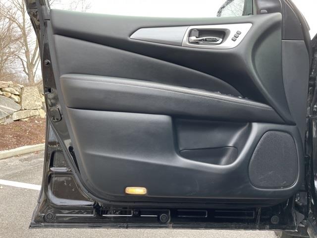 2019 Nissan Pathfinder SL, available for sale in Brookfield, Connecticut | Blasius Federal Road. Brookfield, Connecticut 2019 Nissan Pathfinder SL, available for sale in Brookfield, Connecticut | Blasius Federal Road. Brookfield, Connecticut