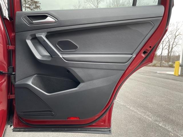 2020 Volkswagen Tiguan 2.0T SEL, available for sale in Brookfield, Connecticut | Blasius Federal Road. Brookfield, Connecticut 2020 Volkswagen Tiguan 2.0T SEL, available for sale in Brookfield, Connecticut | Blasius Federal Road. Brookfield, Connecticut