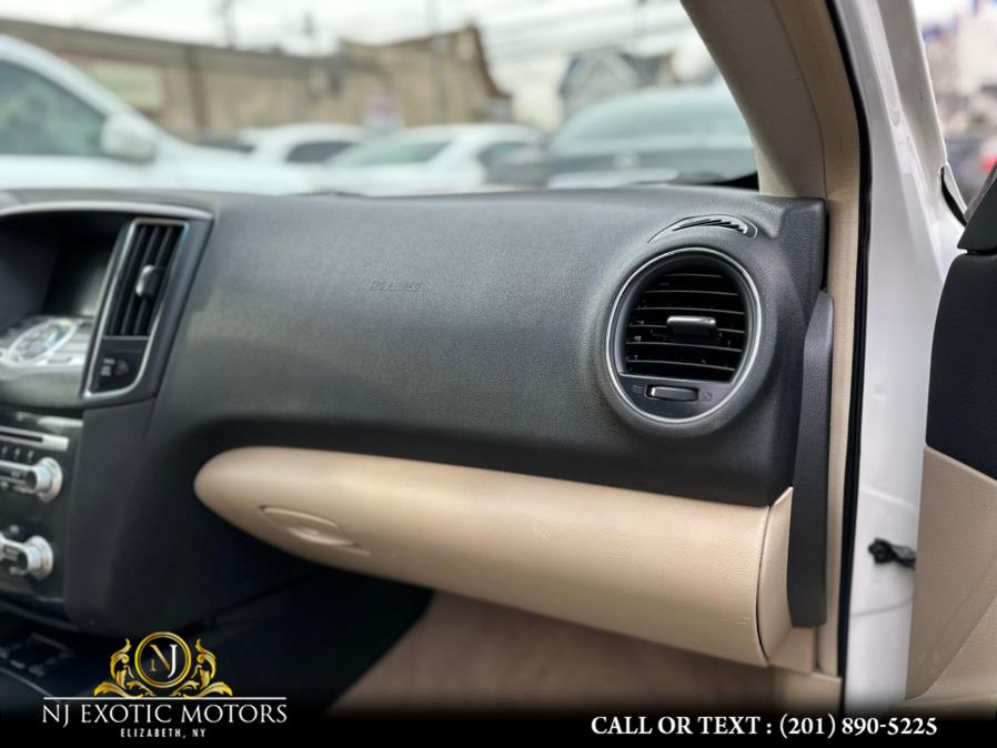 2014 Nissan Maxima 4dr Sdn 3.5 SV w/Premium Pkg, available for sale in Elizabeth, New Jersey | NJ Exotic Motors. Elizabeth, New Jersey 2014 Nissan Maxima 4dr Sdn 3.5 SV w/Premium Pkg, available for sale in Elizabeth, New Jersey | NJ Exotic Motors. Elizabeth, New Jersey