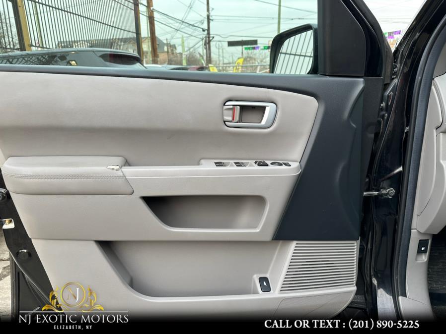 2013 Honda Pilot 4WD 4dr EX-L, available for sale in Elizabeth, New Jersey | NJ Exotic Motors. Elizabeth, New Jersey 2013 Honda Pilot 4WD 4dr EX-L, available for sale in Elizabeth, New Jersey | NJ Exotic Motors. Elizabeth, New Jersey