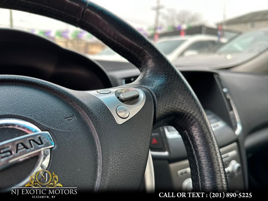 2013 Nissan Maxima 4dr Sdn 3.5 SV w/Premium Pkg, available for sale in Elizabeth, New Jersey | NJ Exotic Motors. Elizabeth, New Jersey 2013 Nissan Maxima 4dr Sdn 3.5 SV w/Premium Pkg, available for sale in Elizabeth, New Jersey | NJ Exotic Motors. Elizabeth, New Jersey
