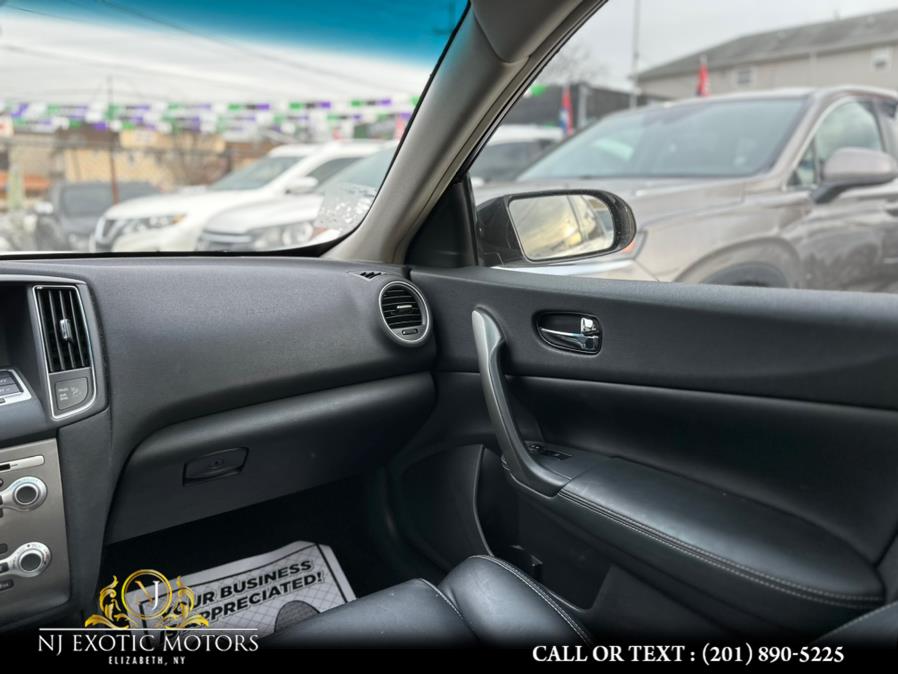 2013 Nissan Maxima 4dr Sdn 3.5 SV w/Premium Pkg, available for sale in Elizabeth, New Jersey | NJ Exotic Motors. Elizabeth, New Jersey 2013 Nissan Maxima 4dr Sdn 3.5 SV w/Premium Pkg, available for sale in Elizabeth, New Jersey | NJ Exotic Motors. Elizabeth, New Jersey