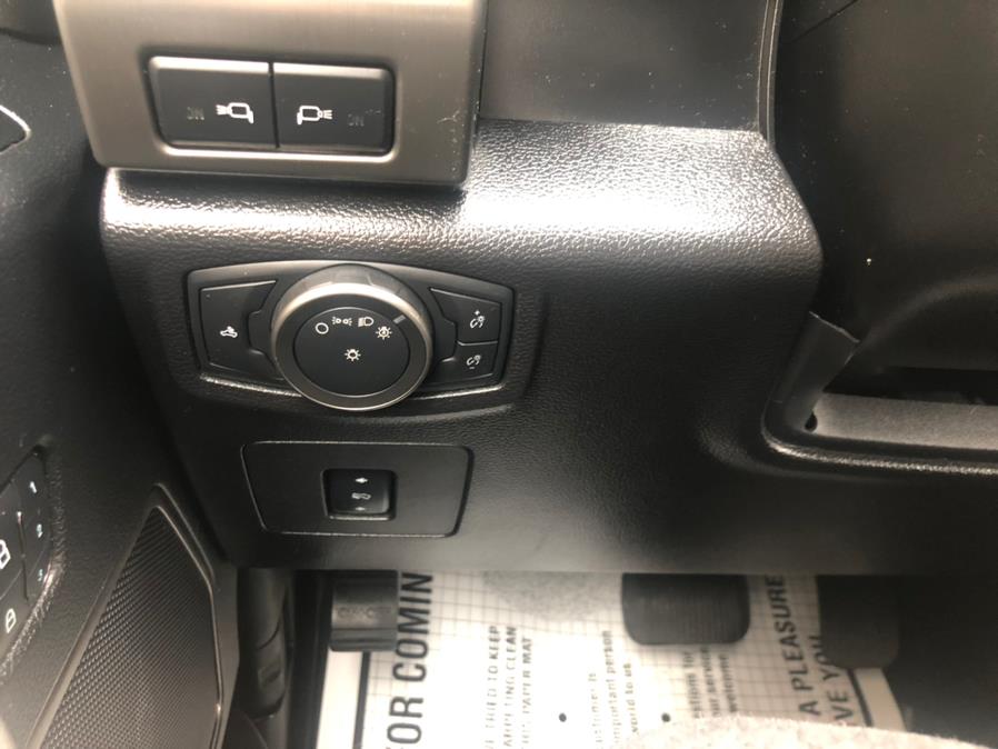 2017 Ford F-150 Raptor 4WD SuperCrew 5.5'' Box, available for sale in Irvington, New Jersey | Elis Motors Corp. Irvington, New Jersey 2017 Ford F-150 Raptor 4WD SuperCrew 5.5'' Box, available for sale in Irvington, New Jersey | Elis Motors Corp. Irvington, New Jersey