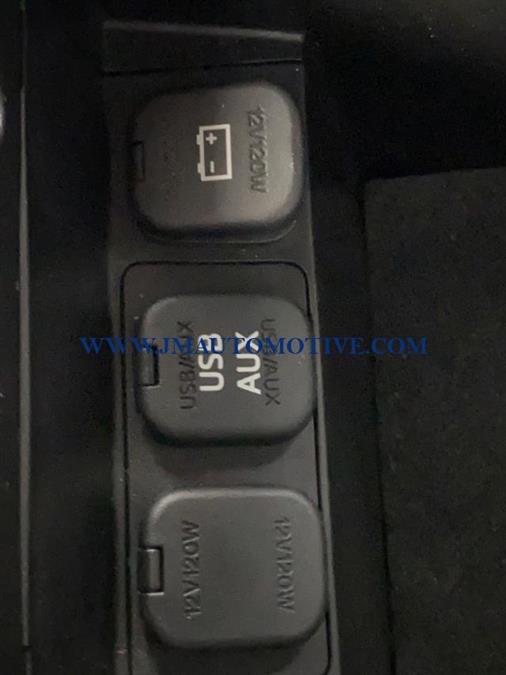 Used Mazda Mazda3 4dr Sdn Auto i Touring 2014 | J&M Automotive Sls&Svc LLC. Naugatuck, Connecticut Used Mazda Mazda3 4dr Sdn Auto i Touring 2014 | J&M Automotive Sls&Svc LLC. Naugatuck, Connecticut