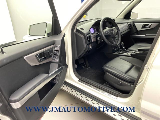 2010 Mercedes-benz Glk-class 4MATIC® 4dr GLK 350, available for sale in Naugatuck, Connecticut | J&M Automotive Sls&Svc LLC. Naugatuck, Connecticut 2010 Mercedes-benz Glk-class 4MATIC® 4dr GLK 350, available for sale in Naugatuck, Connecticut | J&M Automotive Sls&Svc LLC. Naugatuck, Connecticut