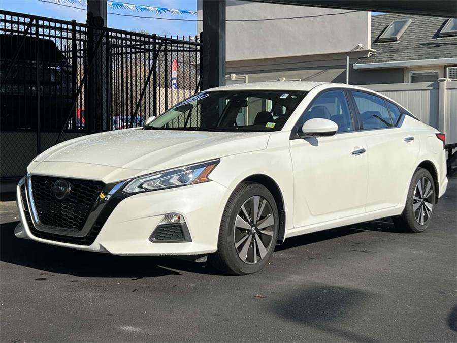 2021 Nissan Altima 2.5 SV, available for sale in Wantagh, New York | Wantagh Certified. Wantagh, New York 2021 Nissan Altima 2.5 SV, available for sale in Wantagh, New York | Wantagh Certified. Wantagh, New York