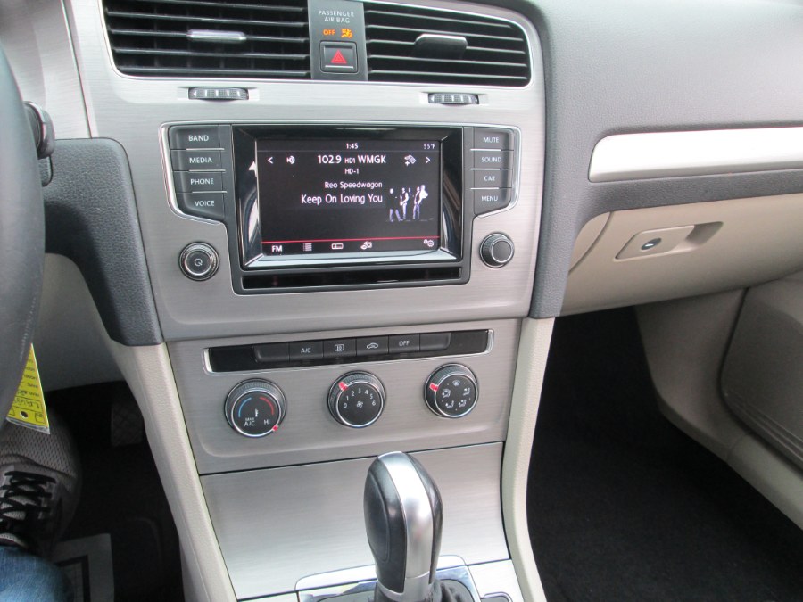 2015 Volkswagen Golf 4dr HB Auto TSI S, available for sale in Levittown, Pennsylvania | Levittown Auto. Levittown, Pennsylvania 2015 Volkswagen Golf 4dr HB Auto TSI S, available for sale in Levittown, Pennsylvania | Levittown Auto. Levittown, Pennsylvania