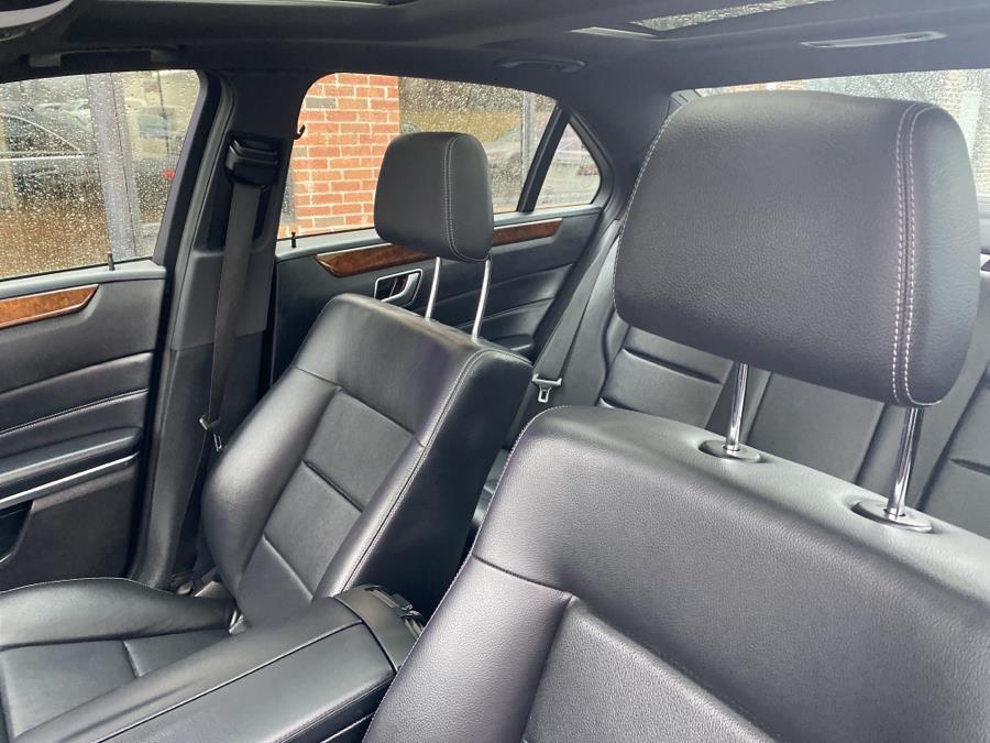 2015 Mercedes-Benz E-Class 4dr Sdn E350 Luxury 4MATIC, available for sale in Middletown, Connecticut | Newfield Auto Sales. Middletown, Connecticut 2015 Mercedes-Benz E-Class 4dr Sdn E350 Luxury 4MATIC, available for sale in Middletown, Connecticut | Newfield Auto Sales. Middletown, Connecticut