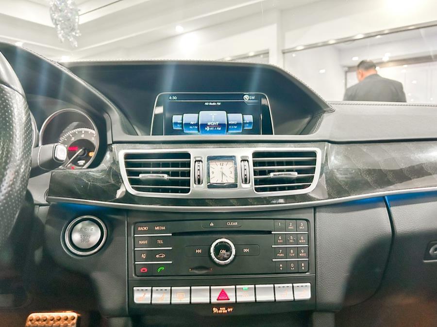 Used Mercedes-Benz E-Class 4dr Sdn E400 4MATIC 2016 | Luxury Motor Club. Franklin Square, New York Used Mercedes-Benz E-Class 4dr Sdn E400 4MATIC 2016 | Luxury Motor Club. Franklin Square, New York