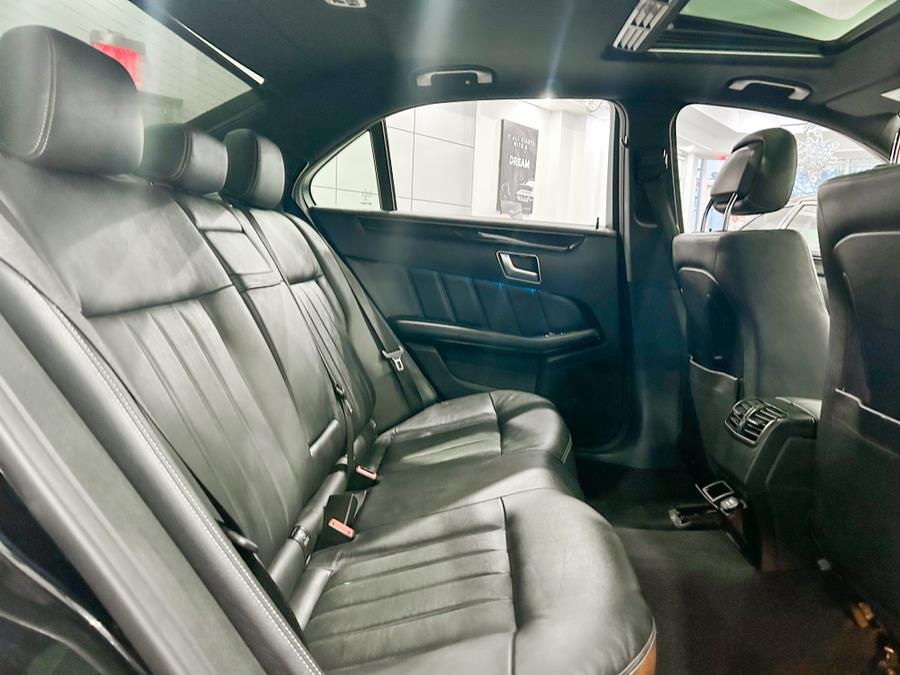 Used Mercedes-Benz E-Class 4dr Sdn E400 4MATIC 2016 | Luxury Motor Club. Franklin Square, New York Used Mercedes-Benz E-Class 4dr Sdn E400 4MATIC 2016 | Luxury Motor Club. Franklin Square, New York