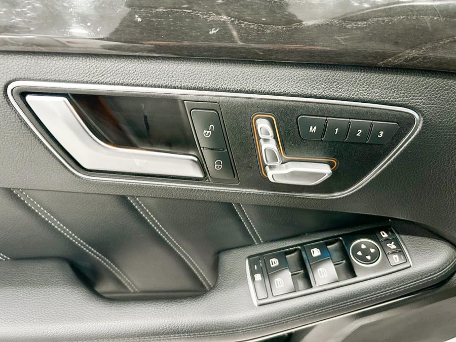 Used Mercedes-Benz E-Class 4dr Sdn E400 4MATIC 2016 | Luxury Motor Club. Franklin Square, New York Used Mercedes-Benz E-Class 4dr Sdn E400 4MATIC 2016 | Luxury Motor Club. Franklin Square, New York
