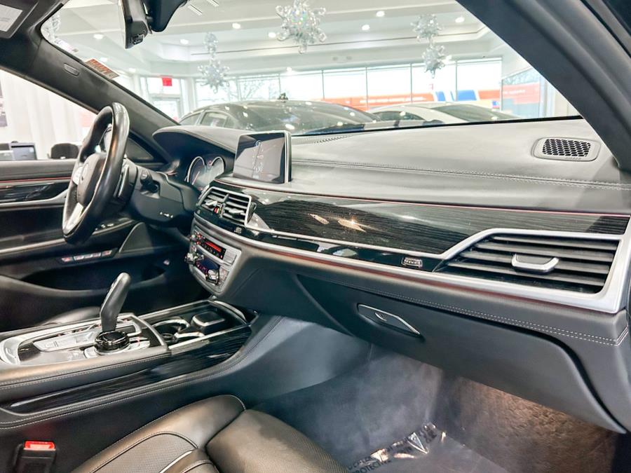 Used BMW 7 Series 750i xDrive Sedan 2017 | Luxury Motor Club. Franklin Square, New York Used BMW 7 Series 750i xDrive Sedan 2017 | Luxury Motor Club. Franklin Square, New York