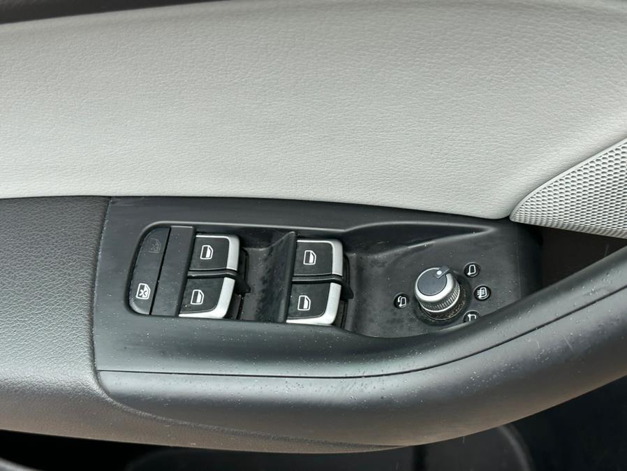 2015 Audi Q3 quattro 4dr 2.0T Prestige, available for sale in Manchester, Connecticut | Carsonmain LLC. Manchester, Connecticut 2015 Audi Q3 quattro 4dr 2.0T Prestige, available for sale in Manchester, Connecticut | Carsonmain LLC. Manchester, Connecticut