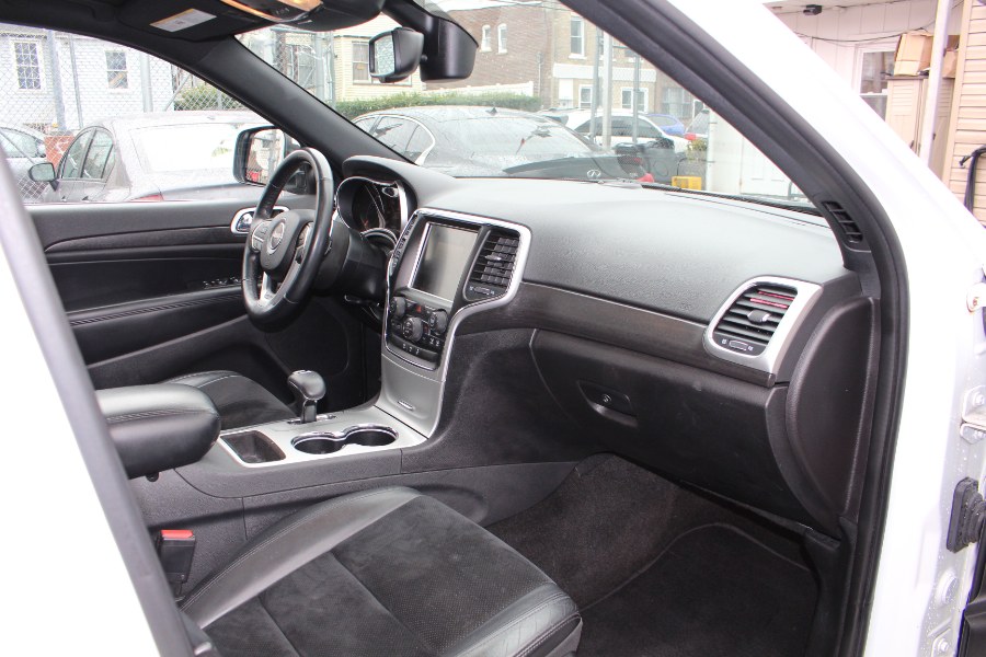 2015 Jeep Grand Cherokee altitude 4WD 4dr Altitude, available for sale in Paterson, New Jersey | Xcell Motors LLC. Paterson, New Jersey 2015 Jeep Grand Cherokee altitude 4WD 4dr Altitude, available for sale in Paterson, New Jersey | Xcell Motors LLC. Paterson, New Jersey