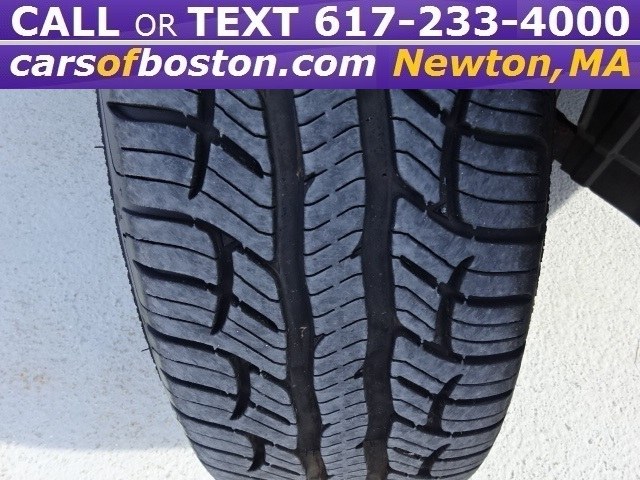 Used Toyota RAV4 4WD 4dr 4-cyl 2007 | Cars of Boston. Newton, Massachusetts Used Toyota RAV4 4WD 4dr 4-cyl 2007 | Cars of Boston. Newton, Massachusetts