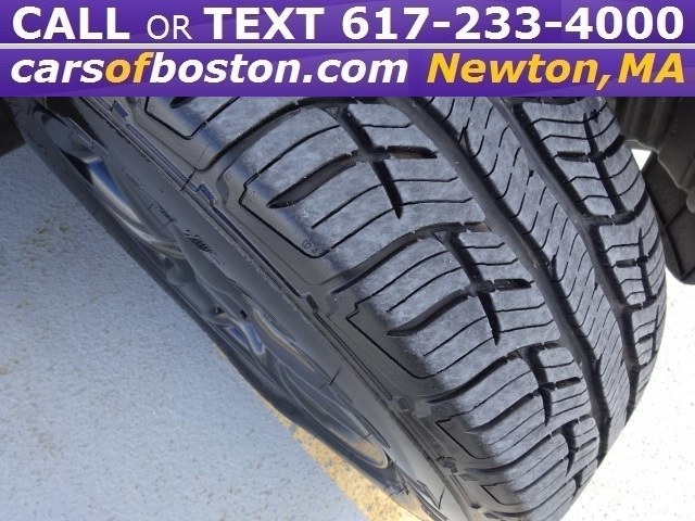 Used Toyota RAV4 4WD 4dr 4-cyl 2007 | Cars of Boston. Newton, Massachusetts Used Toyota RAV4 4WD 4dr 4-cyl 2007 | Cars of Boston. Newton, Massachusetts