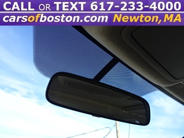 2006 Toyota RAV4 4dr Limited 4-cyl 4WD (Natl), available for sale in Newton, Massachusetts | Jacob Auto Sales. Newton, Massachusetts 2006 Toyota RAV4 4dr Limited 4-cyl 4WD (Natl), available for sale in Newton, Massachusetts | Jacob Auto Sales. Newton, Massachusetts