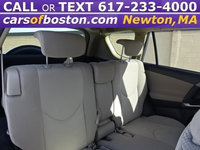2006 Toyota RAV4 4dr Limited 4-cyl 4WD (Natl), available for sale in Newton, Massachusetts | Jacob Auto Sales. Newton, Massachusetts 2006 Toyota RAV4 4dr Limited 4-cyl 4WD (Natl), available for sale in Newton, Massachusetts | Jacob Auto Sales. Newton, Massachusetts