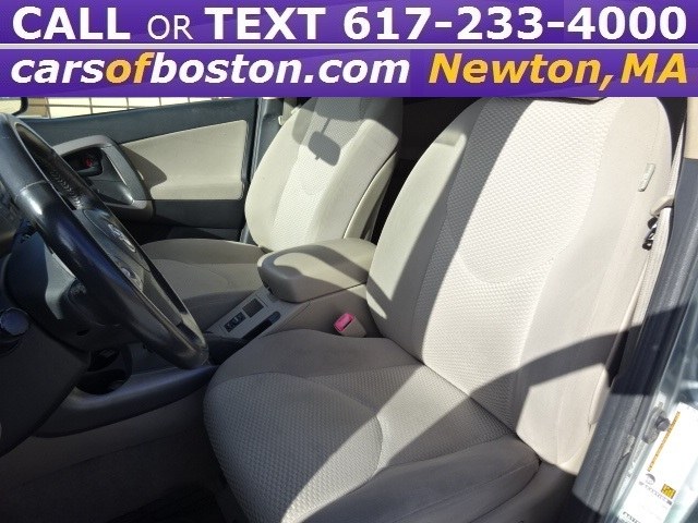 2006 Toyota RAV4 4dr Limited 4-cyl 4WD (Natl), available for sale in Newton, Massachusetts | Jacob Auto Sales. Newton, Massachusetts 2006 Toyota RAV4 4dr Limited 4-cyl 4WD (Natl), available for sale in Newton, Massachusetts | Jacob Auto Sales. Newton, Massachusetts