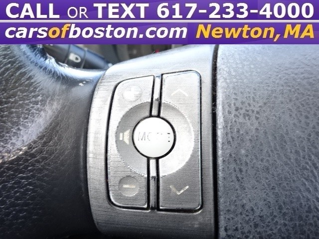 2006 Toyota RAV4 4dr Limited 4-cyl 4WD (Natl), available for sale in Newton, Massachusetts | Jacob Auto Sales. Newton, Massachusetts 2006 Toyota RAV4 4dr Limited 4-cyl 4WD (Natl), available for sale in Newton, Massachusetts | Jacob Auto Sales. Newton, Massachusetts
