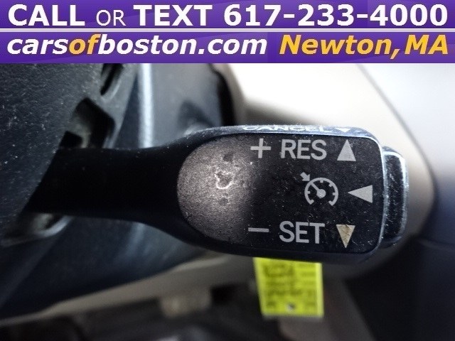 2006 Toyota RAV4 4dr Limited 4-cyl 4WD (Natl), available for sale in Newton, Massachusetts | Jacob Auto Sales. Newton, Massachusetts 2006 Toyota RAV4 4dr Limited 4-cyl 4WD (Natl), available for sale in Newton, Massachusetts | Jacob Auto Sales. Newton, Massachusetts