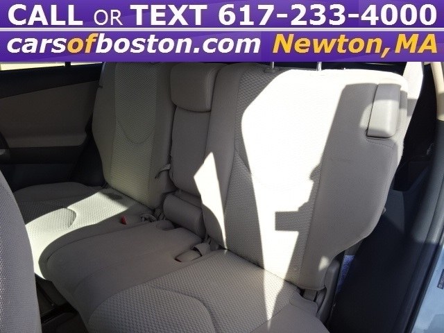 2006 Toyota RAV4 4dr Limited 4-cyl 4WD (Natl), available for sale in Newton, Massachusetts | Jacob Auto Sales. Newton, Massachusetts 2006 Toyota RAV4 4dr Limited 4-cyl 4WD (Natl), available for sale in Newton, Massachusetts | Jacob Auto Sales. Newton, Massachusetts