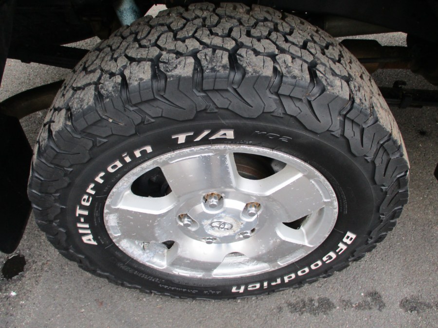 2008 Toyota Tundra 4WD Truck Dbl 5.7L V8 6-Spd AT SR5 (Natl, available for sale in Suffield, Connecticut | Suffield Auto LLC. Suffield, Connecticut 2008 Toyota Tundra 4WD Truck Dbl 5.7L V8 6-Spd AT SR5 (Natl, available for sale in Suffield, Connecticut | Suffield Auto LLC. Suffield, Connecticut