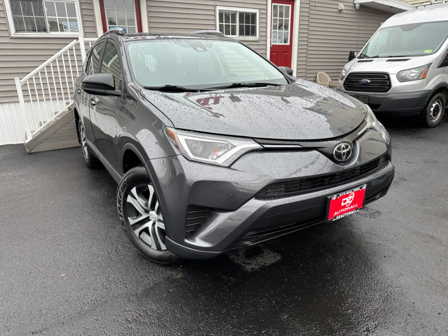 Used Toyota RAV4 LE AWD (Natl) 2018 | DZ Automall. Paterson, New Jersey