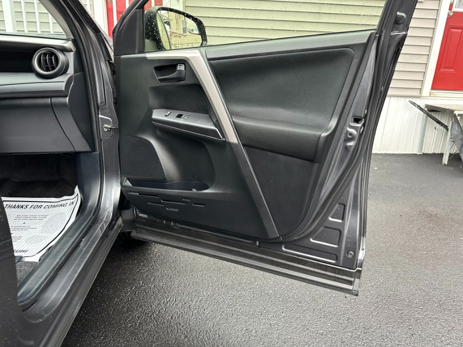 Used Toyota RAV4 LE AWD (Natl) 2018 | DZ Automall. Paterson, New Jersey Used Toyota RAV4 LE AWD (Natl) 2018 | DZ Automall. Paterson, New Jersey