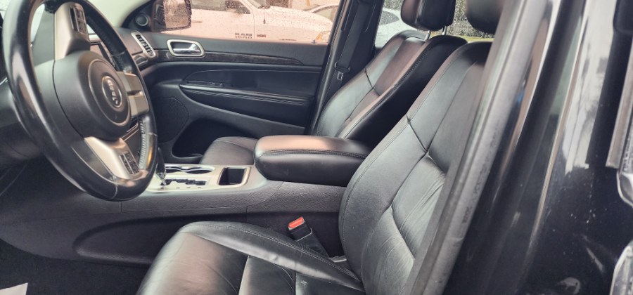 2012 Jeep Grand Cherokee 4WD 4dr Laredo, available for sale in Patchogue, New York | Romaxx Truxx. Patchogue, New York 2012 Jeep Grand Cherokee 4WD 4dr Laredo, available for sale in Patchogue, New York | Romaxx Truxx. Patchogue, New York