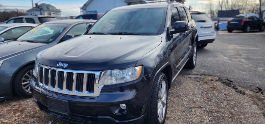 2012 Jeep Grand Cherokee 4WD 4dr Laredo, available for sale in Patchogue, New York | Romaxx Truxx. Patchogue, New York