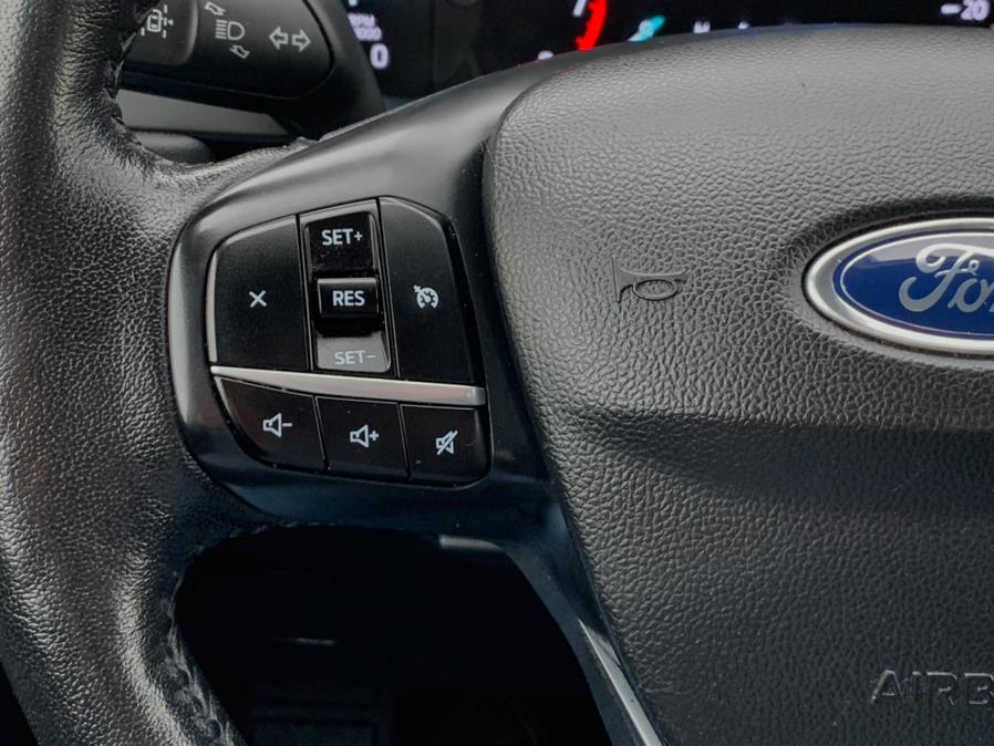 2020 Ford Escape SEL AWD, available for sale in Hillside, New Jersey | Champion Auto Hillside. Hillside, New Jersey 2020 Ford Escape SEL AWD, available for sale in Hillside, New Jersey | Champion Auto Hillside. Hillside, New Jersey
