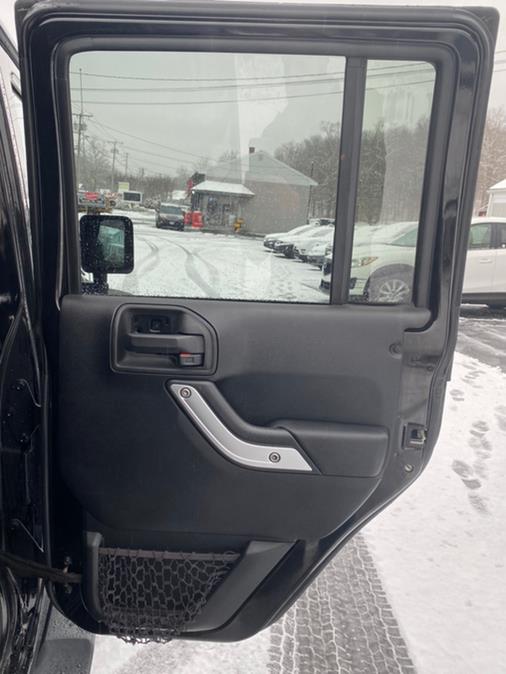 2013 Jeep Wrangler Unlimited 4WD 4dr Sahara, available for sale in Canton, Connecticut | Lava Motors 2 Inc. Canton, Connecticut 2013 Jeep Wrangler Unlimited 4WD 4dr Sahara, available for sale in Canton, Connecticut | Lava Motors 2 Inc. Canton, Connecticut